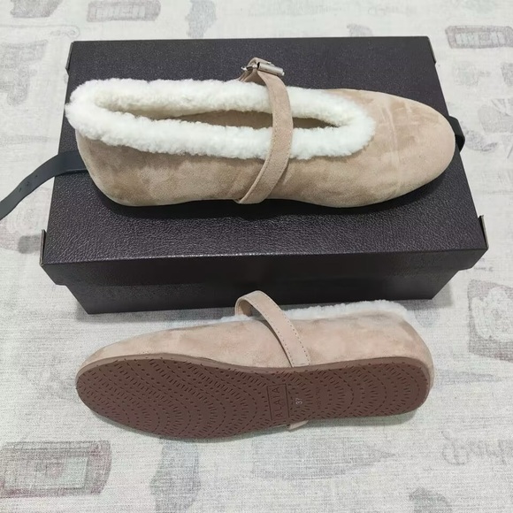 ALAIA Light Beige Suede Fleece-Lined Mary Jane Flat Shoes - Picture 2 of 7